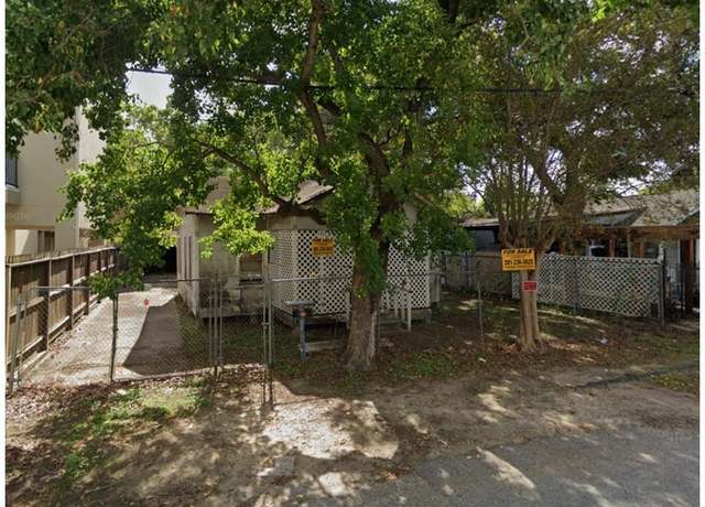Property at 5843 Darling St, Houston, TX 77007