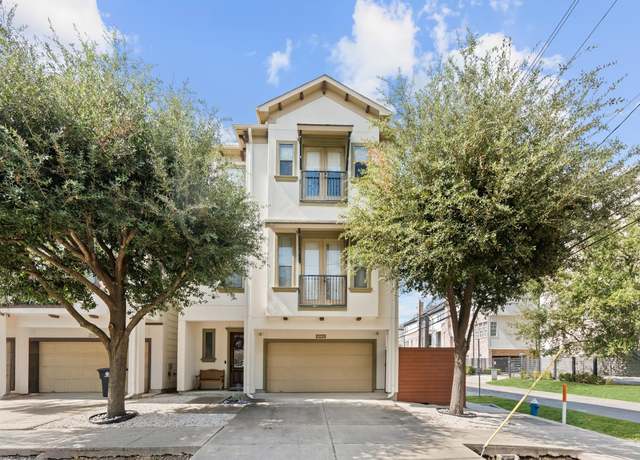 Property at 2523 Maxroy St, Houston, TX 77007, 3 beds, 3.5 baths