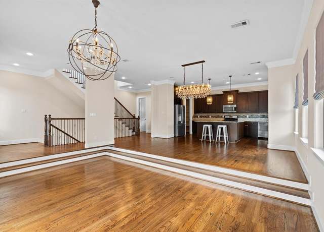 Property at 2523 Maxroy St, Houston, TX 77007, 3 beds, 3.5 baths