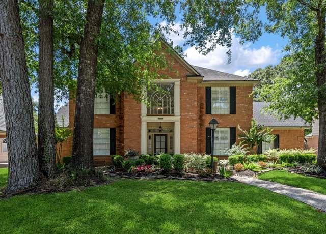 Property at 1927 Windy Green Dr, Kingwood, TX 77345, 4 beds, 3.5 baths