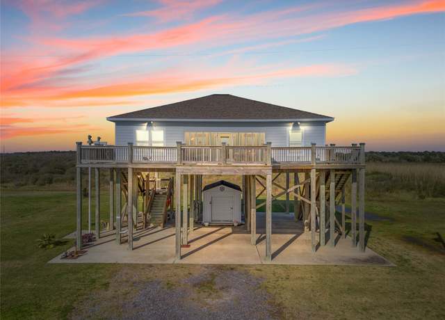 Property at 112 Pelican Beach Dr, Cameron, LA 70631, 3 beds, 2 baths