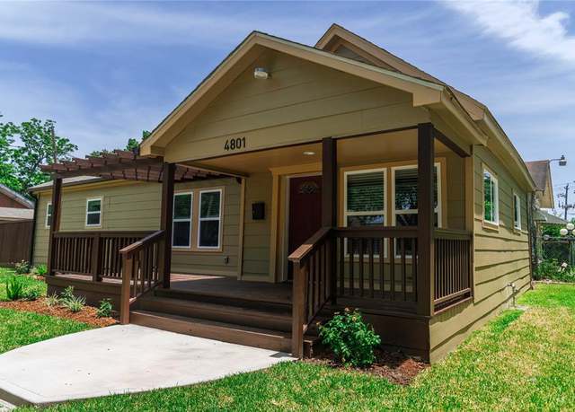 Property at 4801 Walker St, Houston, TX 77023, 3 beds, 3 baths