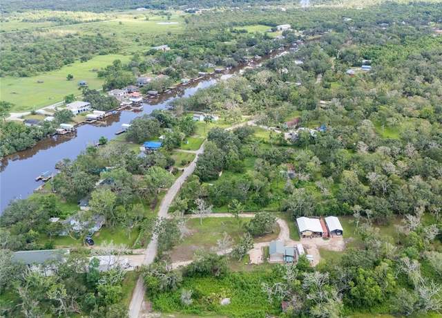 Property at 1211 County Road 297, Sargent, TX 77414