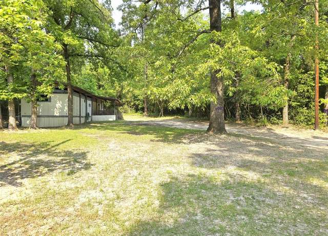 Property at 476 Indian Dr, Trinity, TX 75862, 2 beds, 1.5 baths