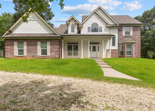 Property at 25064 Holly Oaks Ct, Magnolia, TX 77355, 4 beds, 3.5 baths