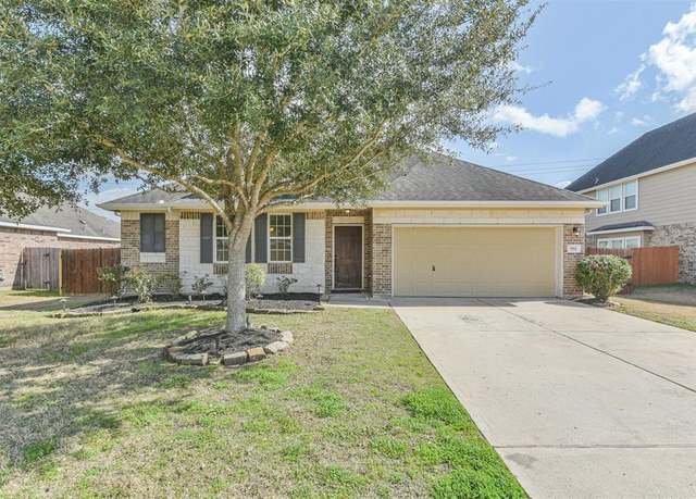 Property at 3511 Gettysburg Dr, Pearland, TX 77584, 4 beds, 2 baths