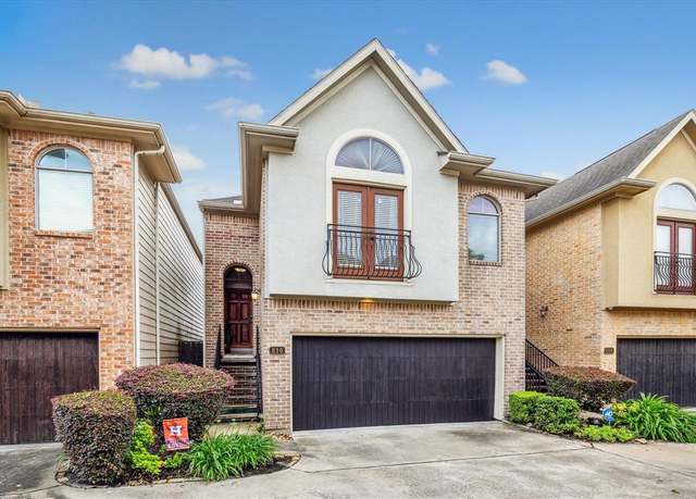 Property at 210 Grove St, Houston, TX 77020, 3 beds, 2.5 baths