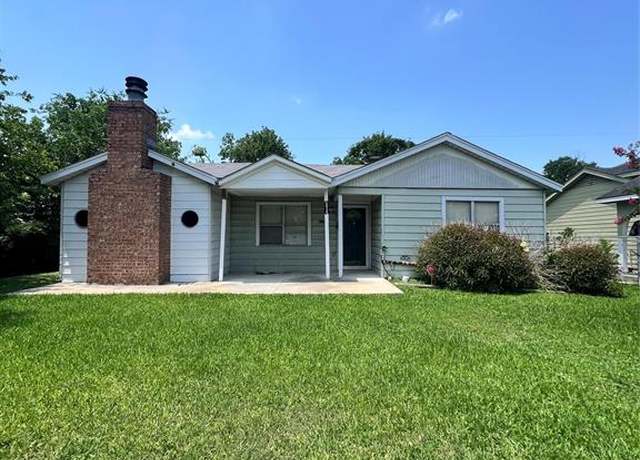 Property at 13725 Texarkana St, Houston, TX 77015, 3 beds, 1 bath