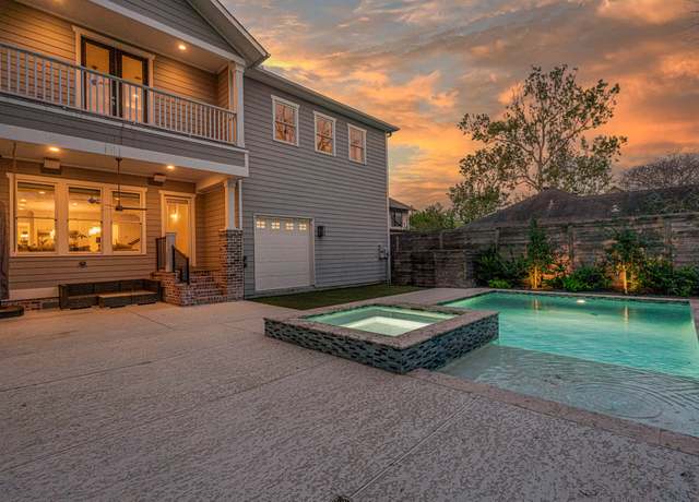Property at 808 Merrill St, Houston, TX 77009, 4 beds, 5 baths