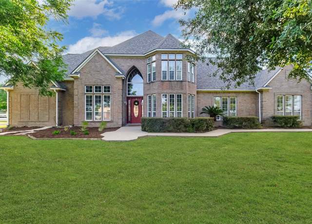 Property at 7502 Misty Meadow Ct, Richmond, TX 77469, 4 beds, 3.5 baths