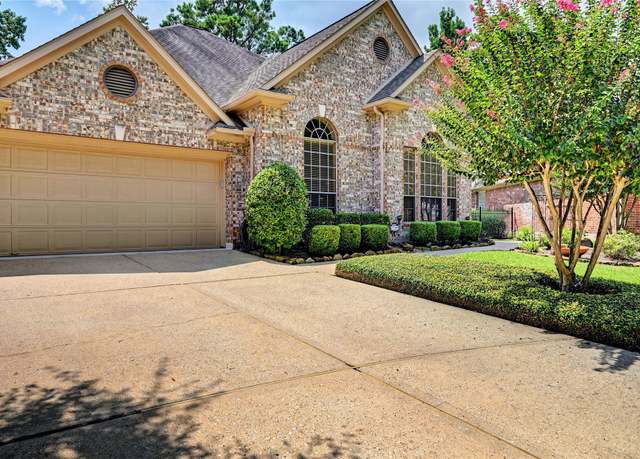 Property at 7 N Spring Brook Court Ct, The Woodlands, TX 77382, 3 beds, 2.5 baths