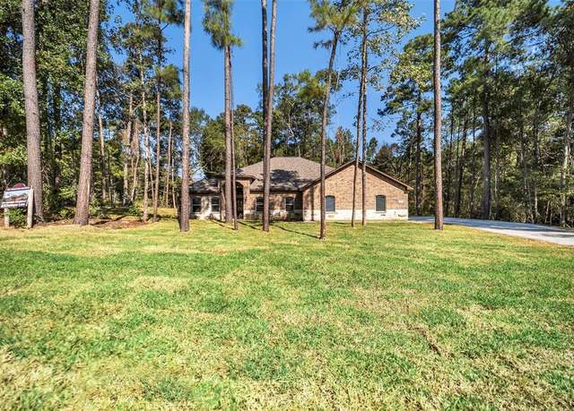 Property at 234 Feldspar Ln, Huntsville, TX 77340, 4 beds, 3.5 baths