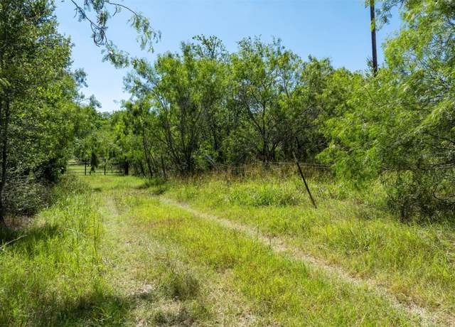 Property at 0 County Road 408, Waelder, TX 78959