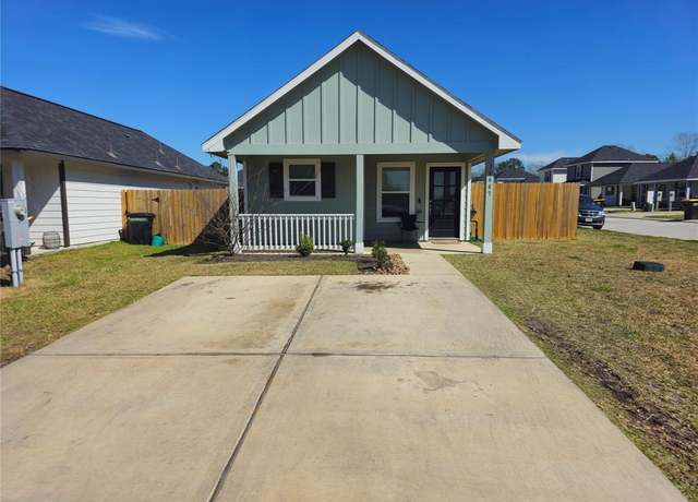 Property at 16647 Colleen Pl, Conroe, TX 77306, 2 beds, 1 bath