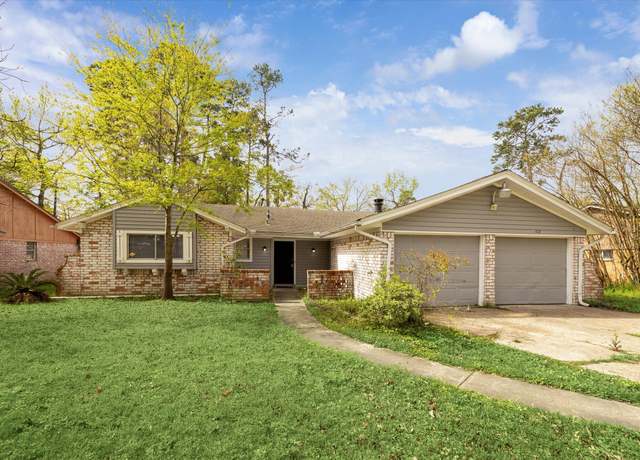 Property at 112 Belvedere Dr, Conroe, TX 77301, 3 beds, 2 baths