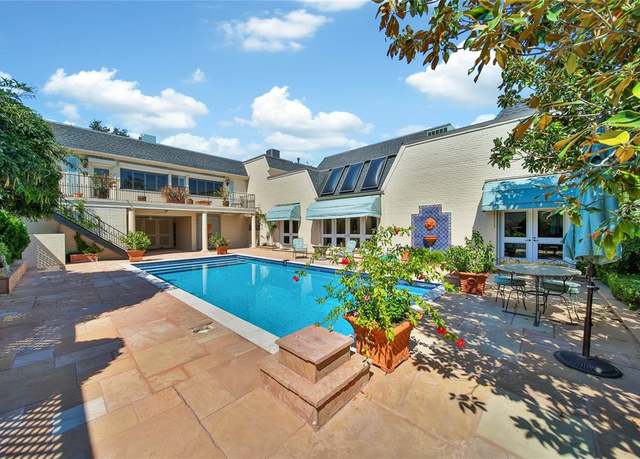 Property at 535 Bolton Pl, Houston, TX 77024, 4 beds, 4 baths