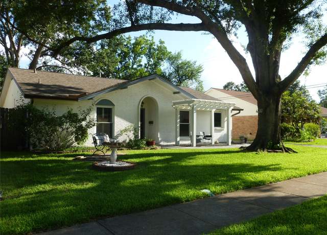 Property at 10667 Mayfield Rd, Houston, TX 77043, 3 beds, 2 baths