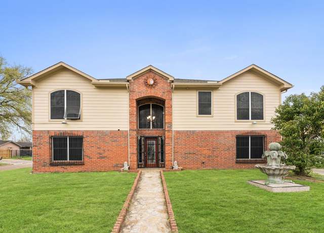 Property at 707 Doncrest St, Channelview, TX 77530, 7 beds, 5 baths