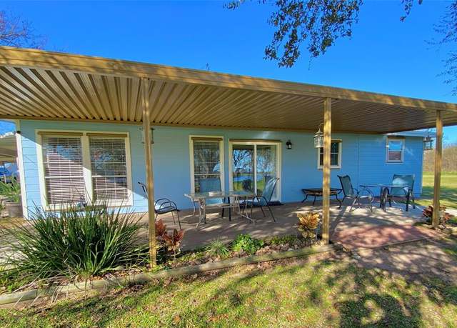 Property at 2426 CR 297, Sargent, TX 77414, 5 beds, 2 baths