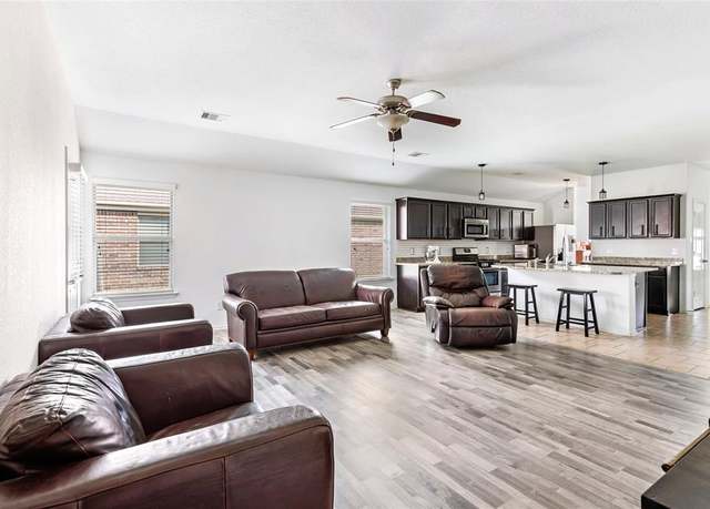 Property at 22911 Eselle Creek Dr, Tomball, TX 77375, 3 beds, 2 baths