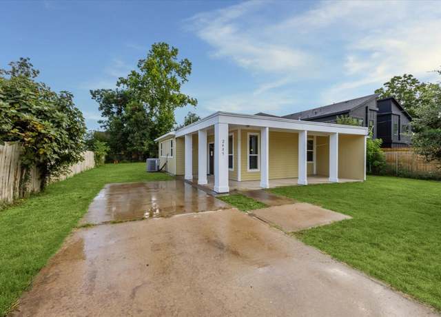 Property at 2405 Dolly Wright St, Houston, TX 77088, 3 beds, 2 baths