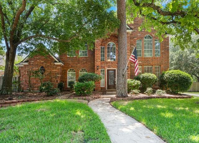 Property at 6923 Queensclub Dr, Houston, TX 77069, 4 beds, 3.5 baths