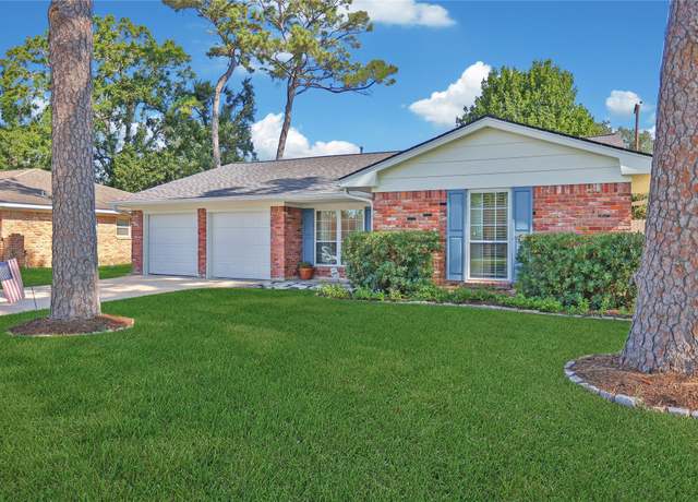 Property at 1106 Chamboard Ln, Houston, TX 77018, 3 beds, 2 baths