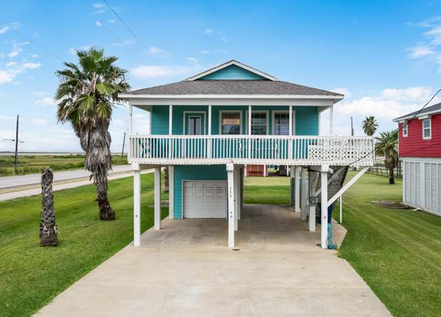 Property at 334 Sand Dune Ct, Surfside Beach, TX 77541, 2 beds, 2 baths