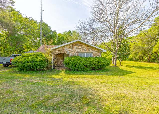 Property at 7080 State Highway 21 E, Caldwell, TX 77836, 2 beds, 2 baths
