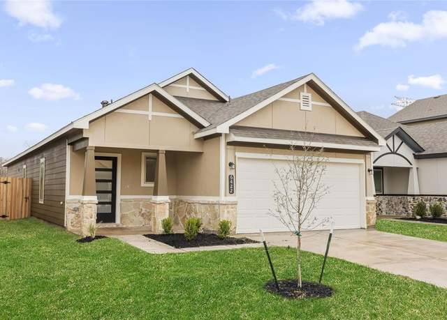 Property at 1210 Elsinore Dr, Rosharon, TX 77583, 4 beds, 3 baths