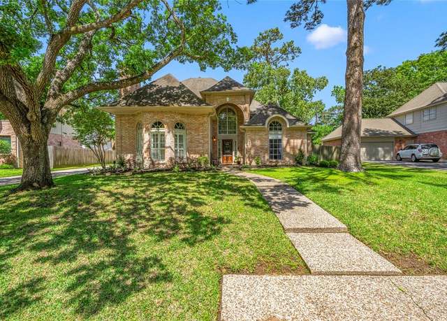 Property at 5811 Berkshire Hills Dr, Houston, TX 77345, 4 beds, 3.5 baths