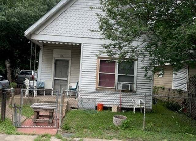 Property at 112 Nagle St, Houston, TX 77003, 3 beds, 1 bath