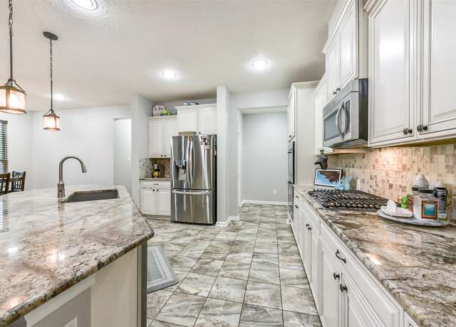 Property at 10147 Cimarron Canyon Ln, Magnolia, TX 77354, 4 beds, 2.5 baths
