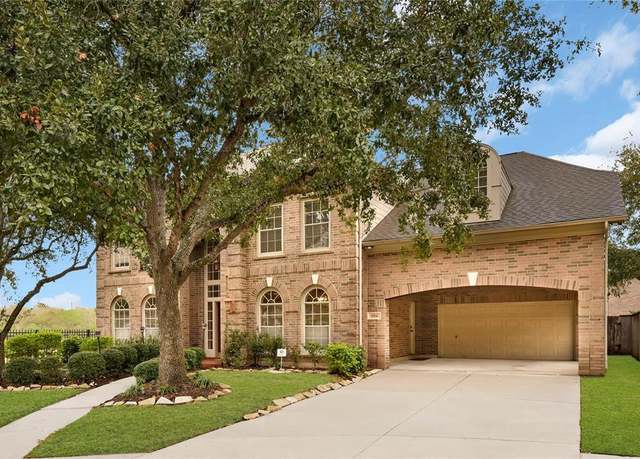 Property at 1914 Arbor View Ct, Sugar Land, TX 77479, 5 beds, 3.5 baths