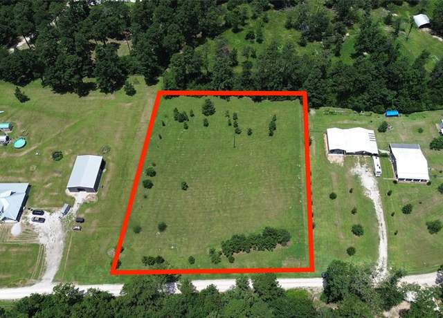 Property at 33 Gregory Ln, New Waverly, TX 77358