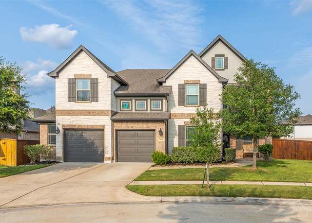Property at 5106 Green Leaf Ln, Fulshear, TX 77441, 5 beds, 4 baths