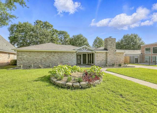 Property at 15110 Runbell Pl, Houston, TX 77095, 4 beds, 3 baths