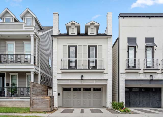Property at 113 E 26th St Unit A, Houston, TX 77008, 3 beds, 2.5 baths