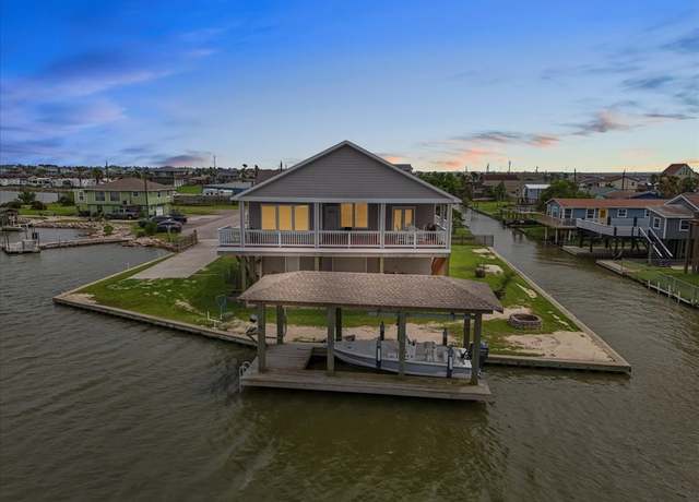 Property at 7014 Terrasso Dr, Hitchcock, TX 77563, 3 beds, 2 baths