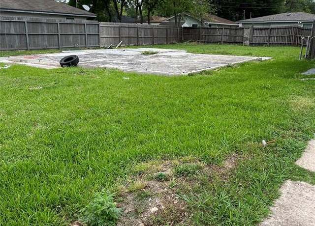 Property at 6713 Scott St, Houston, TX 77021