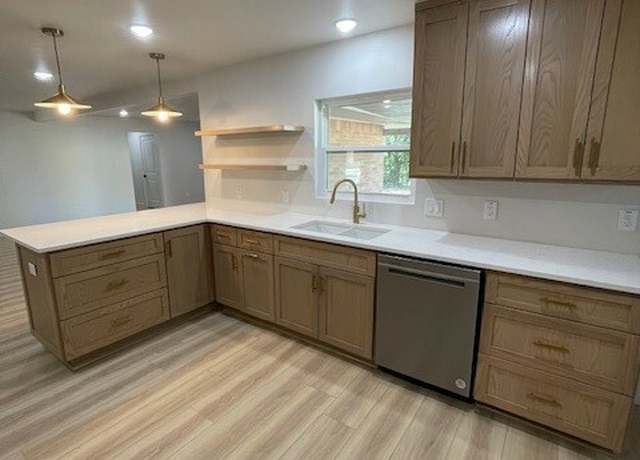 Property at 1221 N Hamilton St, Gonzales, TX 78629, 4 beds, 3 baths
