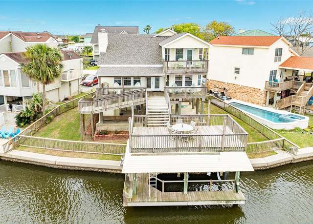Property at 12715 E Camino Famoso, Galveston, TX 77554, 3 beds, 2 baths