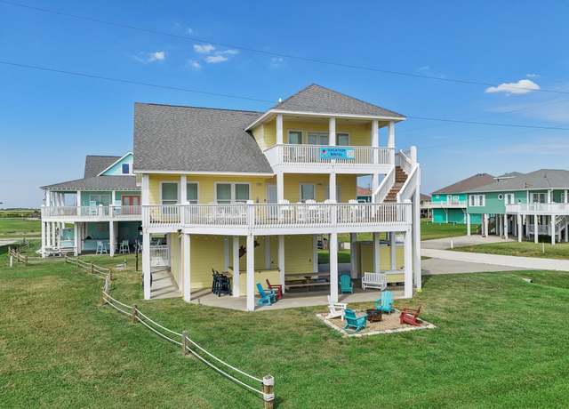 Property at 961 Hamilton Dr, Crystal Beach, TX 77650, 4 beds, 3.5 baths
