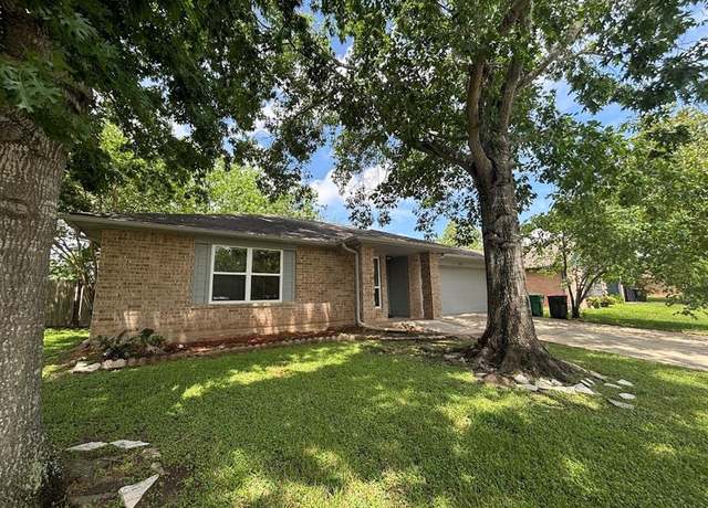 Property at 227 Shiloh Dr, Richmond, TX 77469, 3 beds, 2 baths
