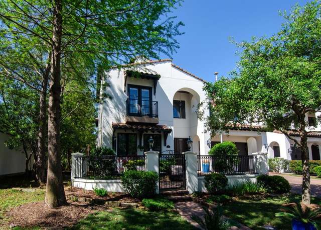 Property at 3 Grand Vista Pl, The Woodlands, TX 77380, 3 beds, 3.5 baths