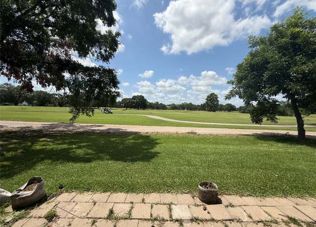 Property at 8149 Sands Point Dr #113, Houston, TX 77036, 1 bed, 1 bath