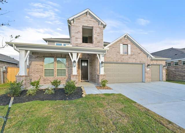 Property at 1529 Apache Heights Dr, Dayton, TX 77535, 4 beds, 3.5 baths