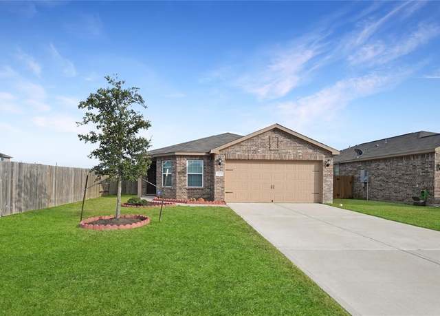 Property at 1001 Strawberry Ridge Dr, Katy, TX 77493, 3 beds, 2 baths