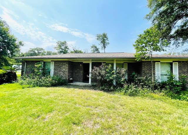Property at 407 Cedar Ln, Channelview, TX 77530, 3 beds, 2 baths