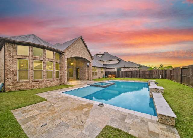 Property at 5730 Balcones Ridge Ln, Houston, TX 77059, 4 beds, 3.5 baths